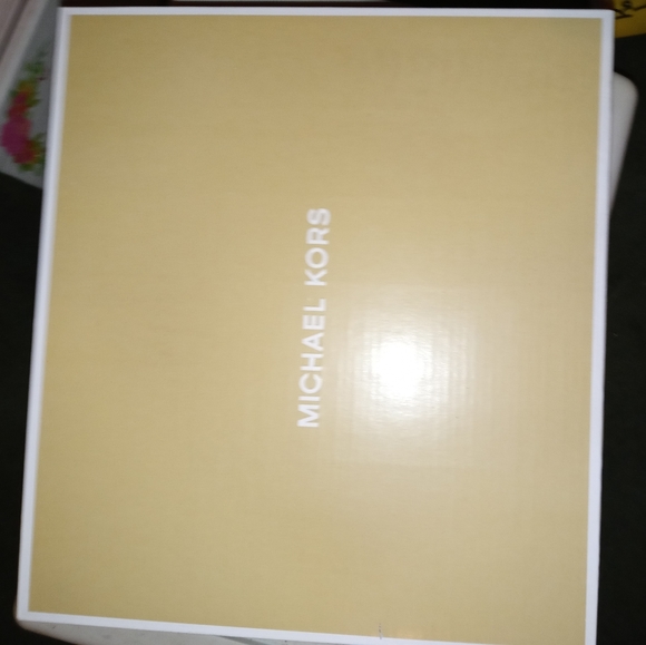 Michael Kors thing wedges NWT - Picture 2 of 4